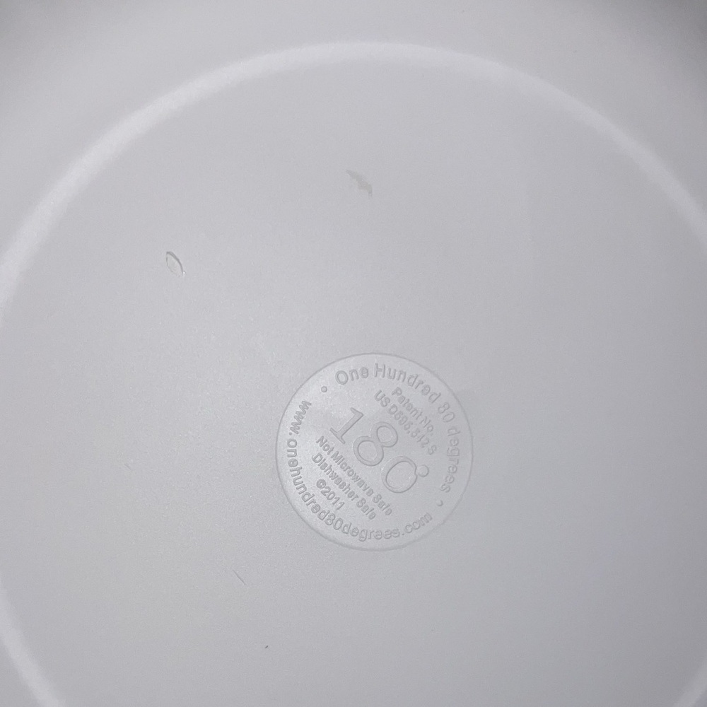 180 Degrees Reusable Melamine "Paper Plate Look" 8.75” Dinner Plates - Picture 7 of 8